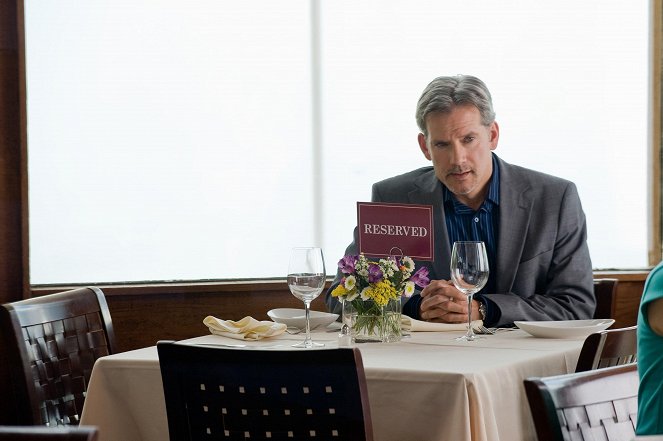 Royal Pains - TB Or Not TB - Film - Campbell Scott