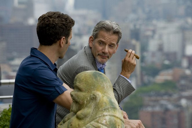 Royal Pains - Nobody's Perfect - Photos - Campbell Scott