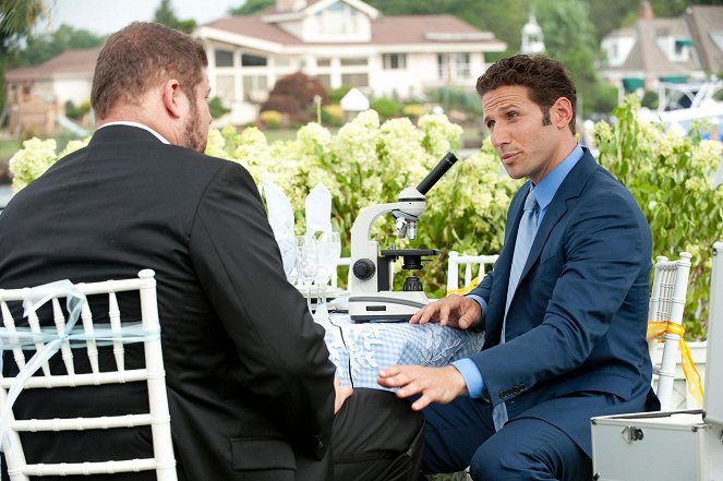 Royal Pains - Whole Lotto Love - Film - Mark Feuerstein