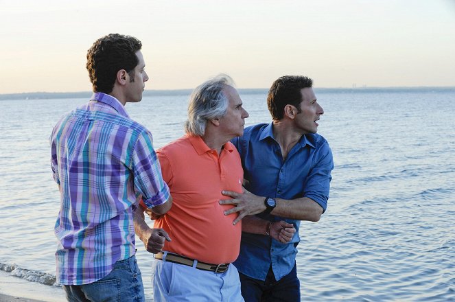 Royal Pains - Season 3 - The Shaw/Hank Redemption - Photos - Paulo Costanzo, Henry Winkler, Mark Feuerstein