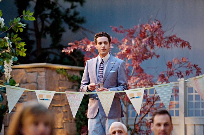 Royal Pains - Season 5 - Blythe Spirits - Photos - Paulo Costanzo