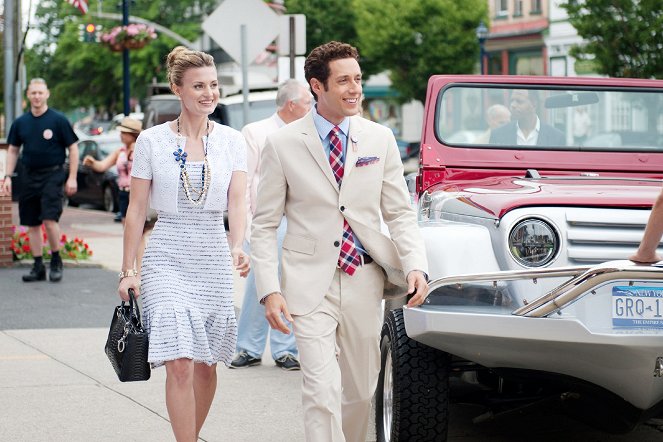 Royal Pains - A Trismus Story - Kuvat elokuvasta - Brooke D'Orsay, Paulo Costanzo