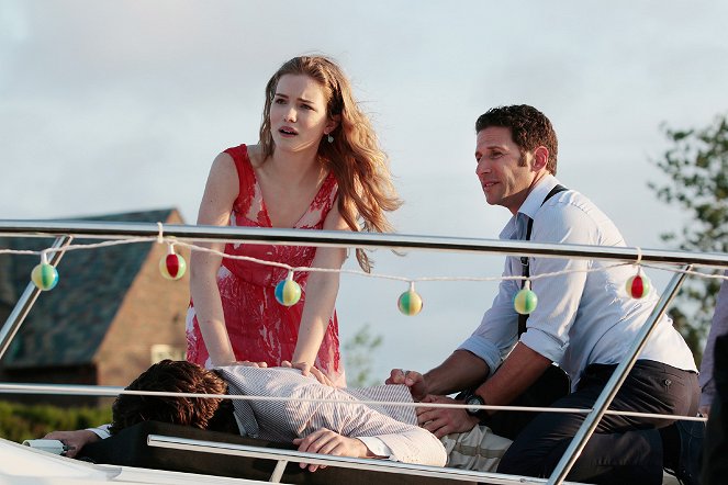 Royal Pains - I Did Not See That Coming - Van film - Willa Fitzgerald, Mark Feuerstein