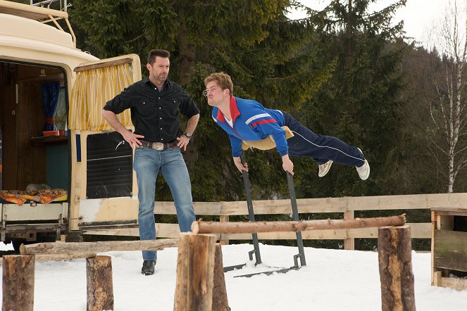 Eddie The Eagle - Alles ist möglich - Filmfotos - Hugh Jackman, Taron Egerton