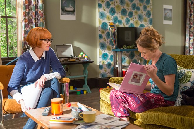 Mother's Day - Liebe ist kein Kinderspiel - Filmfotos - Julia Roberts, Britt Robertson