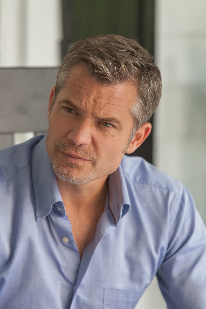 Mother's Day - Photos - Timothy Olyphant