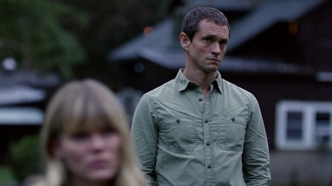 The Path - What the Fire Throws - Filmfotos - Hugh Dancy