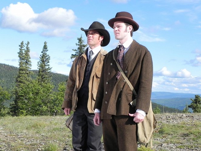 Murdoch Mysteries - Season 5 - Murdoch of the Klondike - Photos - Yannick Bisson, Aaron Ashmore