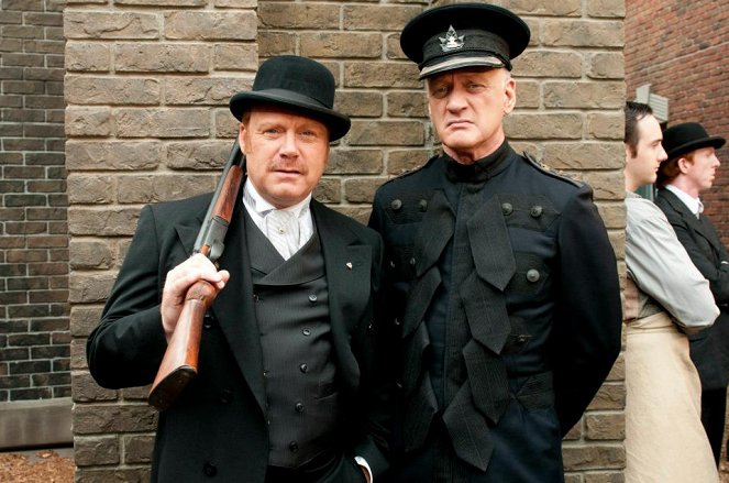 Detektyw Murdoch - Promo - Thomas Craig, Nigel Bennett