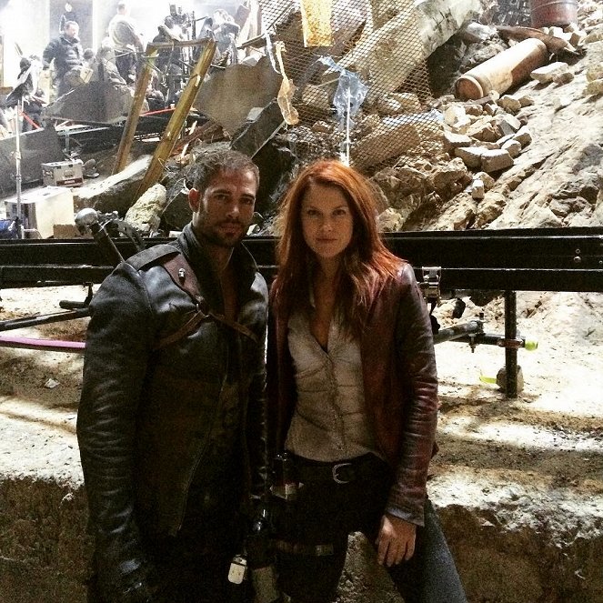Resident Evil: The Final Chapter - Making of - William Levy, Ali Larter