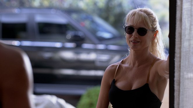 Satisfaction - ...Through Negotiation - Van film - Katherine LaNasa