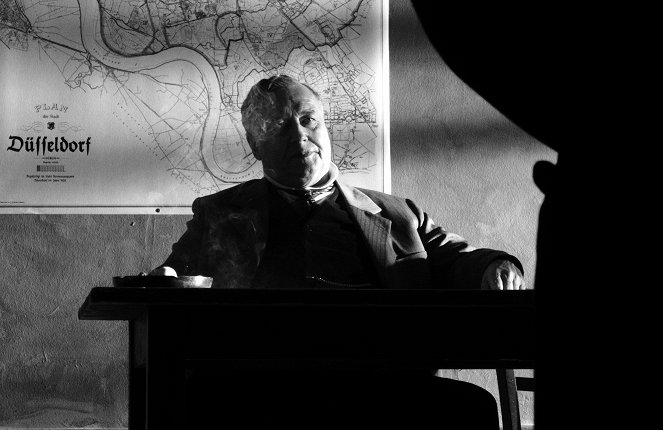 Fritz Lang ja M - murhan jäljillä - Kuvat elokuvasta - Thomas Thieme