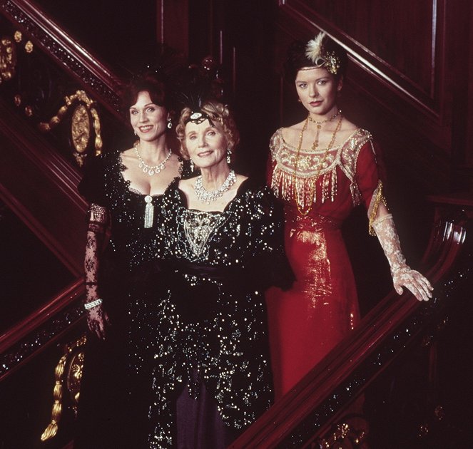 Titanic - Werbefoto - Marilu Henner, Eva Marie Saint, Catherine Zeta-Jones