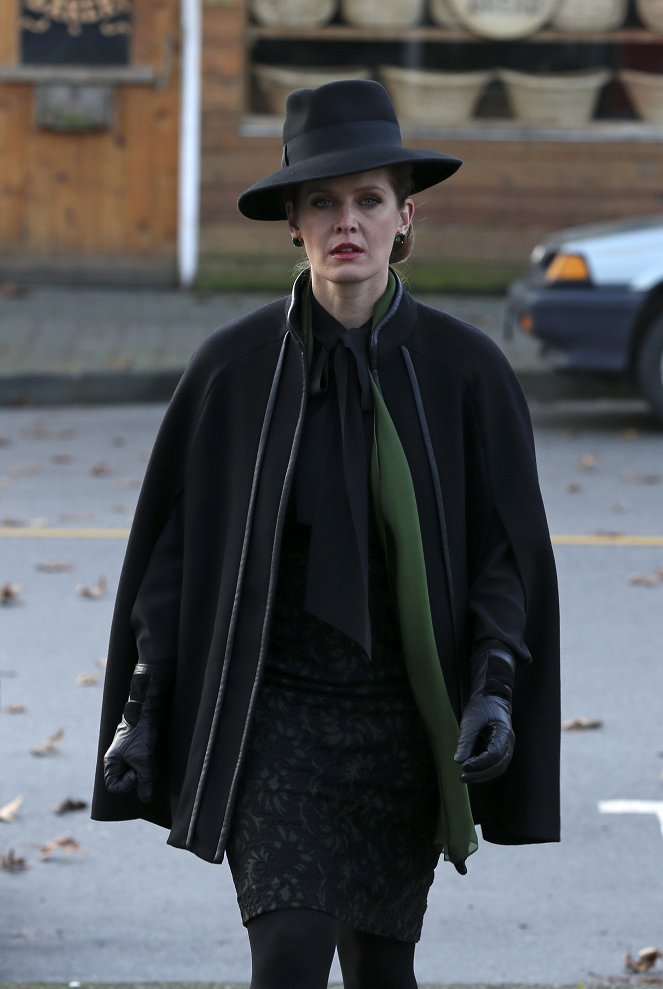 Once Upon a Time - Her Handsome Hero - Photos - Rebecca Mader