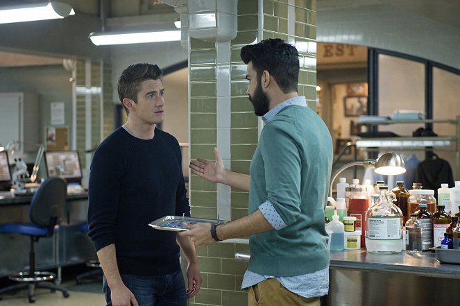 iZombie - Reflections of the Way Liv Used to Be - Photos