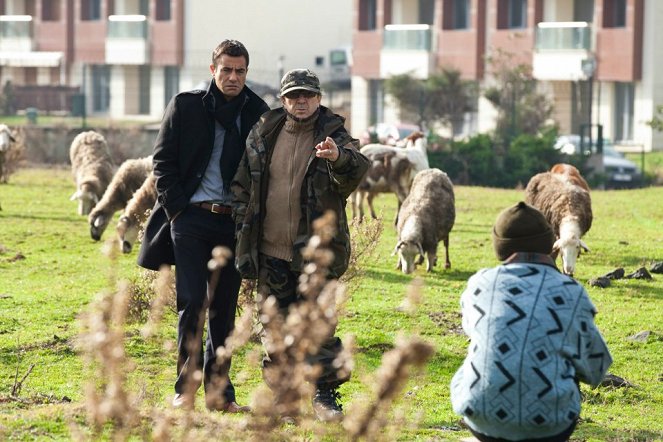 Aşk Kırmızı - De filmagens - Tayanç Ayaydın, Osman Sınav