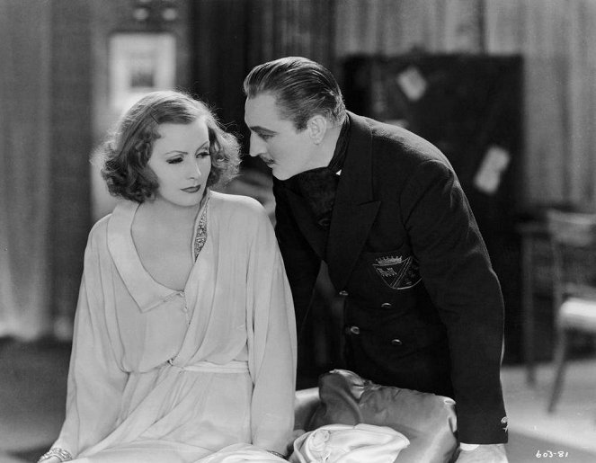 Menschen im Hotel - Filmfotos - Greta Garbo, John Barrymore