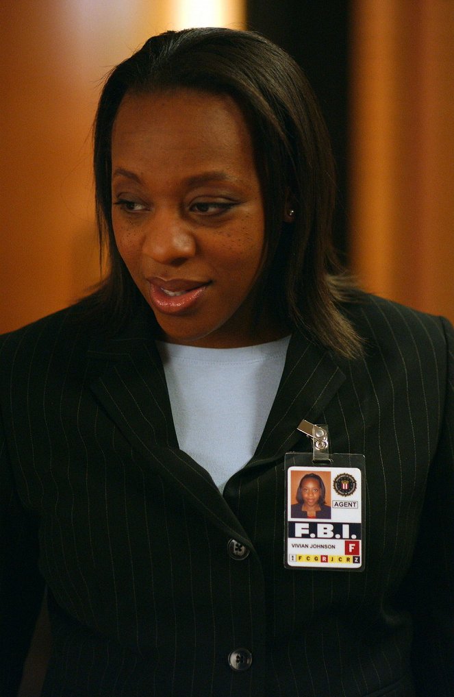 Without a Trace - Season 1 - Hang on to Me - Photos - Marianne Jean-Baptiste