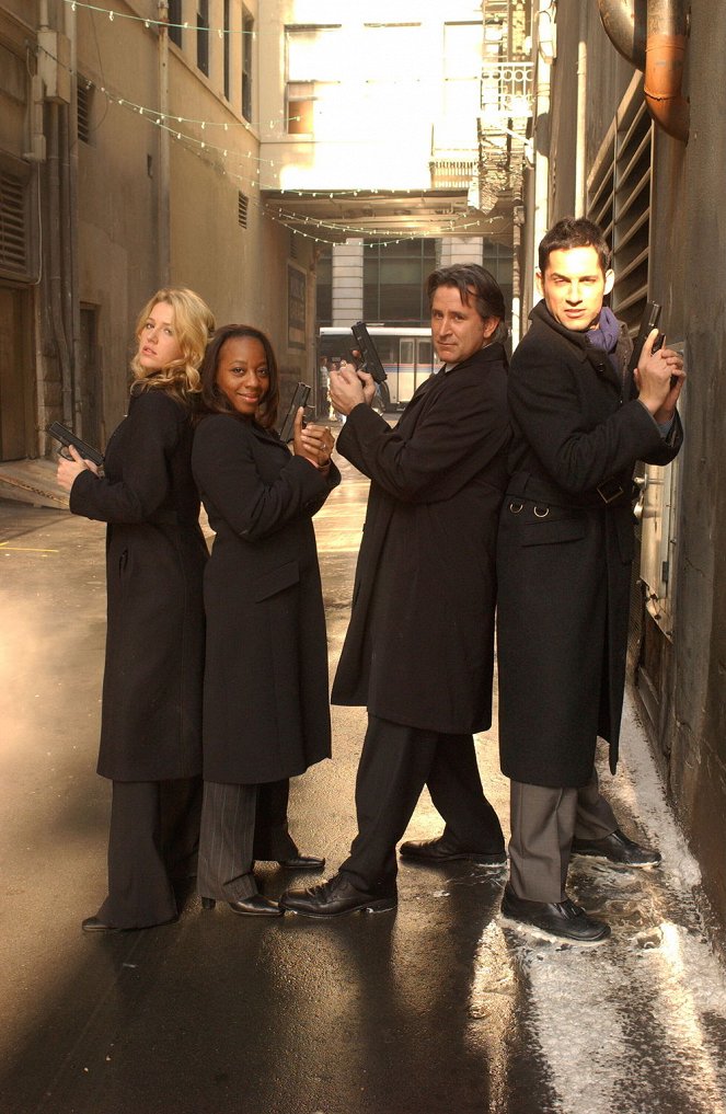 Without a Trace - Spurlos verschwunden - Season 2 - Fremde Stimmen - Filmfotos - Poppy Montgomery, Marianne Jean-Baptiste, Anthony LaPaglia, Enrique Murciano