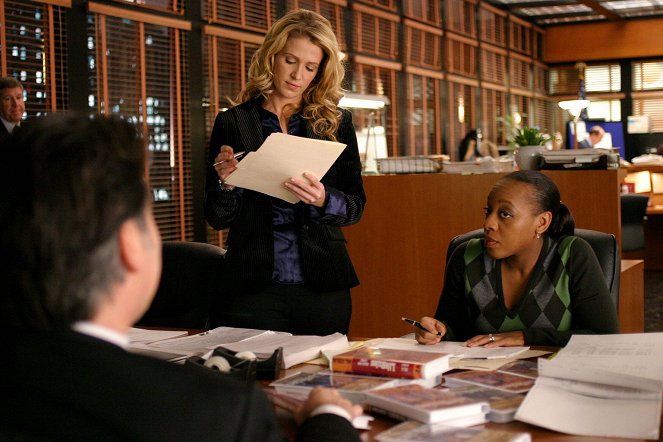 Without a Trace - Season 2 - Life Rules - Photos - Poppy Montgomery, Marianne Jean-Baptiste