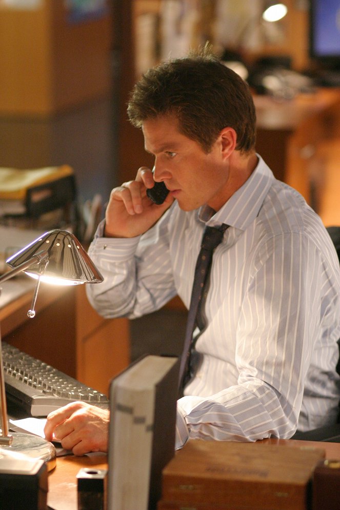 Without a Trace - Season 3 - In the Dark - Photos - Eric Close