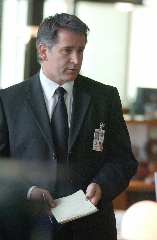 Without a Trace - Manhunt - Photos - Anthony LaPaglia