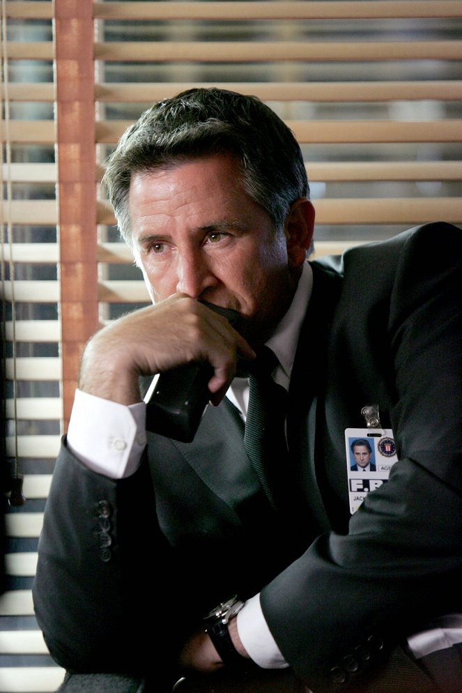 Without a Trace - Season 4 - Lost Time - Photos - Anthony LaPaglia