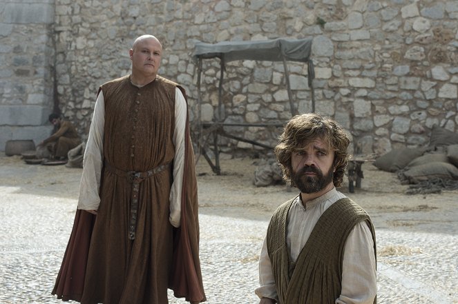 Game of Thrones - The Red Woman - Photos - Conleth Hill, Peter Dinklage