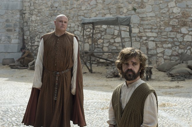 Game Of Thrones - Die Rote Frau - Filmfotos - Conleth Hill, Peter Dinklage