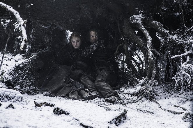 Game of Thrones - The Red Woman - Photos - Sophie Turner, Alfie Allen