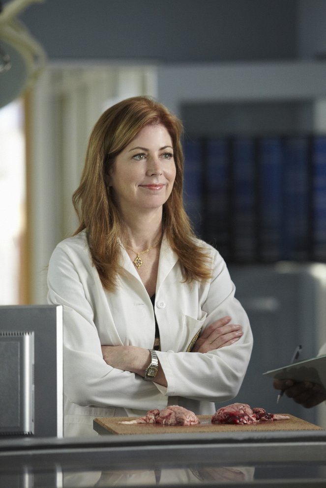 Body of Proof - Season 1 - Helping Hand - Film - Dana Delany