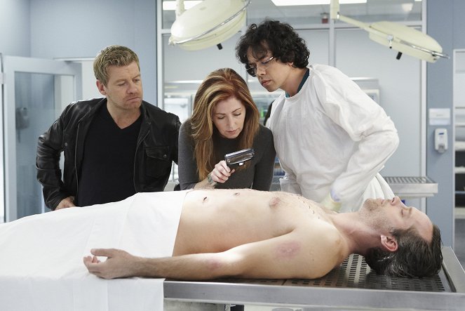 Body of Proof - Season 1 - Blut ist dicker als Wasser - Filmfotos - Nic Bishop, Dana Delany, Geoffrey Arend
