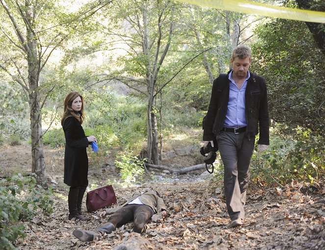 Body of Proof - Hunting Party - Photos - Dana Delany, Nic Bishop