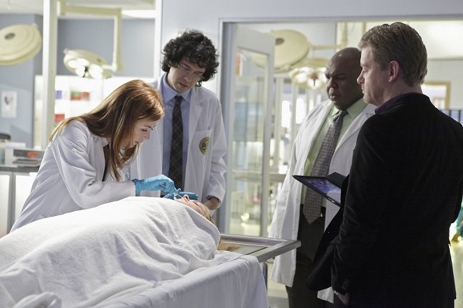 Body of Proof - Season 2 - Second Chances - Photos - Dana Delany, Geoffrey Arend, Windell Middlebrooks, Nic Bishop