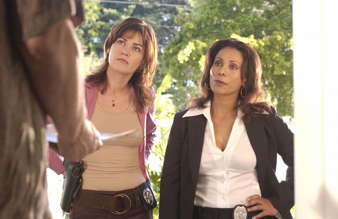 CSI: Kryminalne zagadki Miami - Strefa zabijania - Z filmu - Kim Delaney, Wanda De Jesus