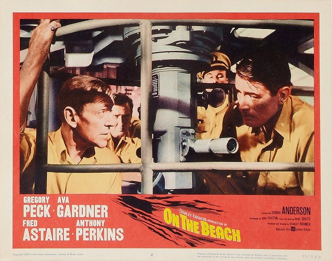 On the Beach - Lobby Cards - Fred Astaire, Gregory Peck