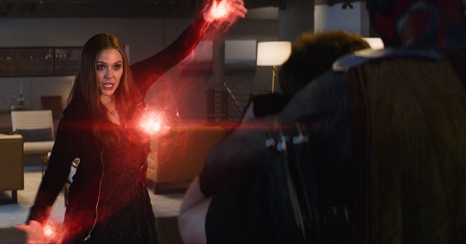Captain America: Civil War - Photos - Elizabeth Olsen