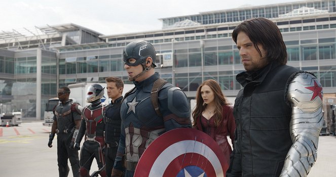 Captain America: Civil War - Photos - Anthony Mackie, Jeremy Renner, Chris Evans, Elizabeth Olsen, Sebastian Stan