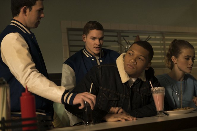 DC's Legends of Tomorrow - Apparence trompeuse - Film - Franz Drameh