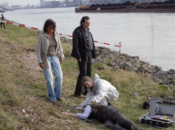 Tatort - Tod auf dem Rhein - De la película - Ulrike Folkerts, Andreas Hoppe, Brigitte Zeh