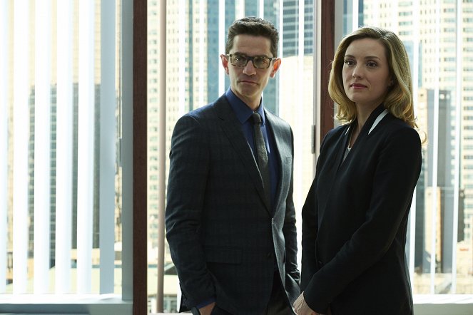 Orphan Black - The Weight of This Combination - Photos - James Frain, Evelyne Brochu
