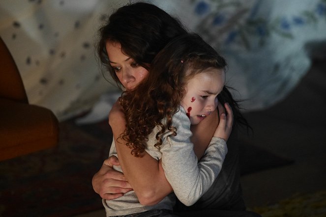 Orphan Black - Season 3 - Chwilowe poświęcenia - Z filmu - Tatiana Maslany, Skyler Wexler