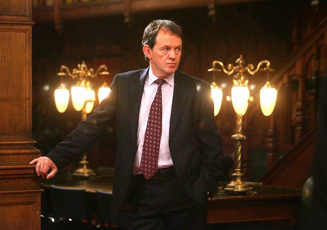 Inspector Lewis - Season 1 - Whom the Gods Would Destroy - Photos - Kevin Whately