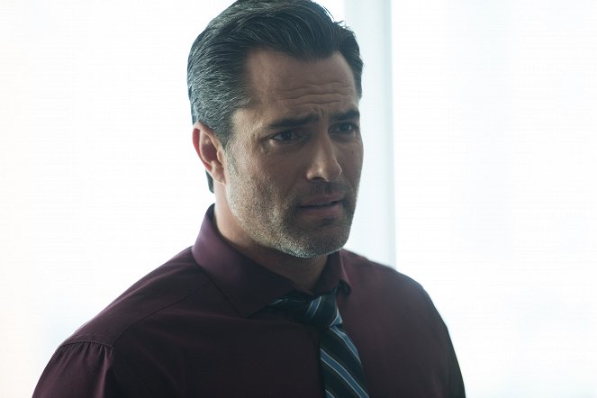 Continuum - Season 4 - The Desperate Hours - Do filme - Victor Webster