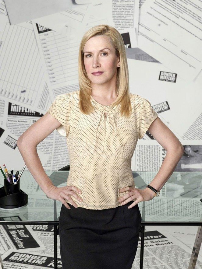 O Escritório - Season 5 - Promo - Angela Kinsey