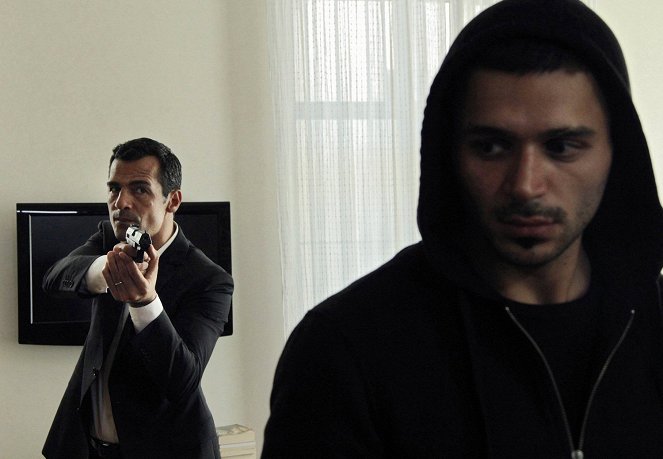 Mordkommission Istanbul - Stummer Zeuge - Z filmu - Erol Sander, Tamer Arslan