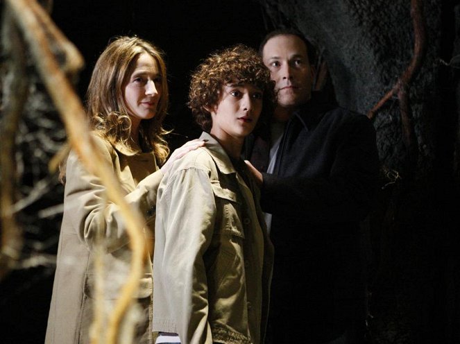 Ghost Whisperer - All Ghosts Lead to Grandview - Photos
