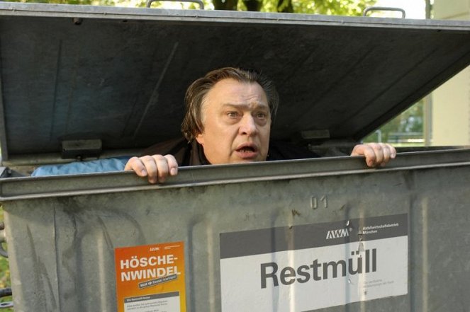 Tatort - Der Gesang der toten Dinge - Z filmu - Bernd Stegemann