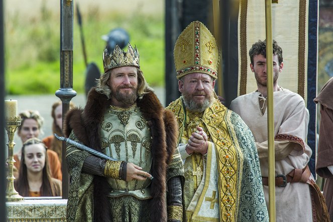 Vikingovia - Season 4 - Smrť všade navôkol - Z filmu - Linus Roache, Philip O'Sullivan