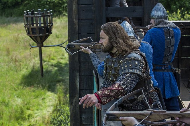 Vikings - The Profit and the Loss - Photos - Clive Standen